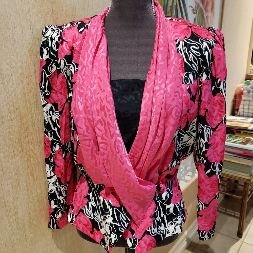 Richard Warren - Beautiful Silk Jacket Top